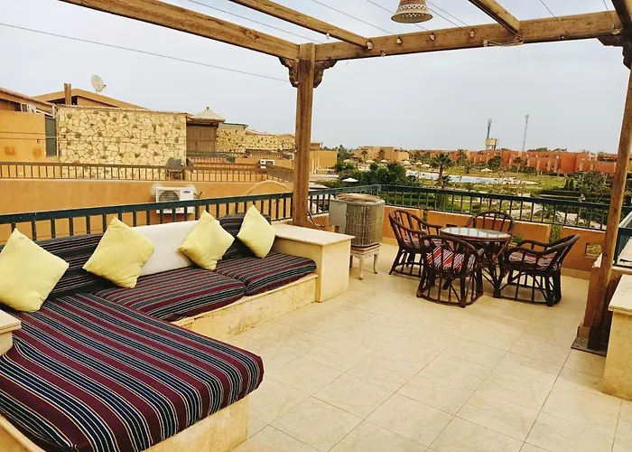 Marina Wadi Degla Duplex Ain Sokhna فيلة