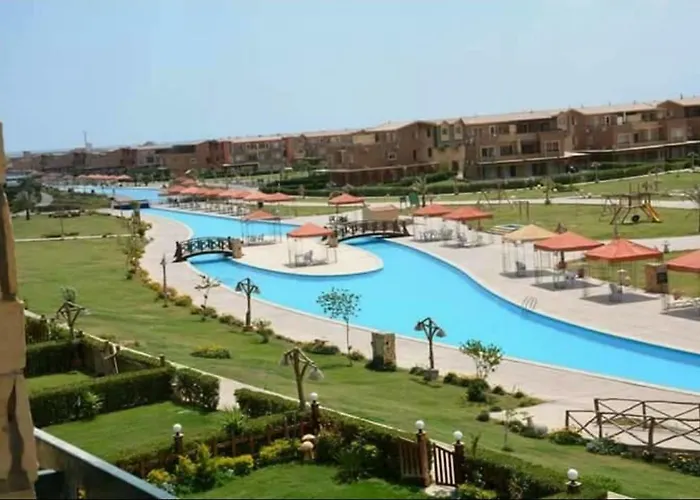 Marina Wadi Degla Duplex Ain Sokhna Villa *